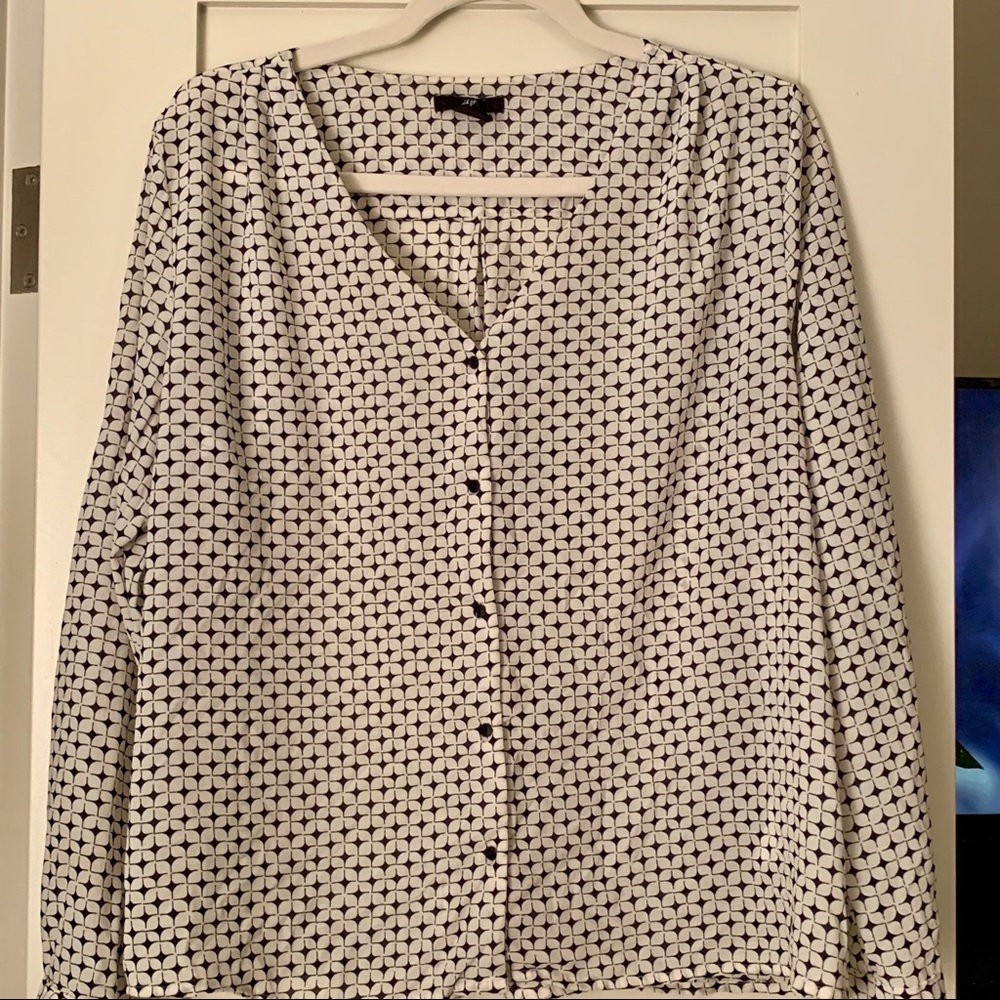 H and M Navy and White patterned blouse